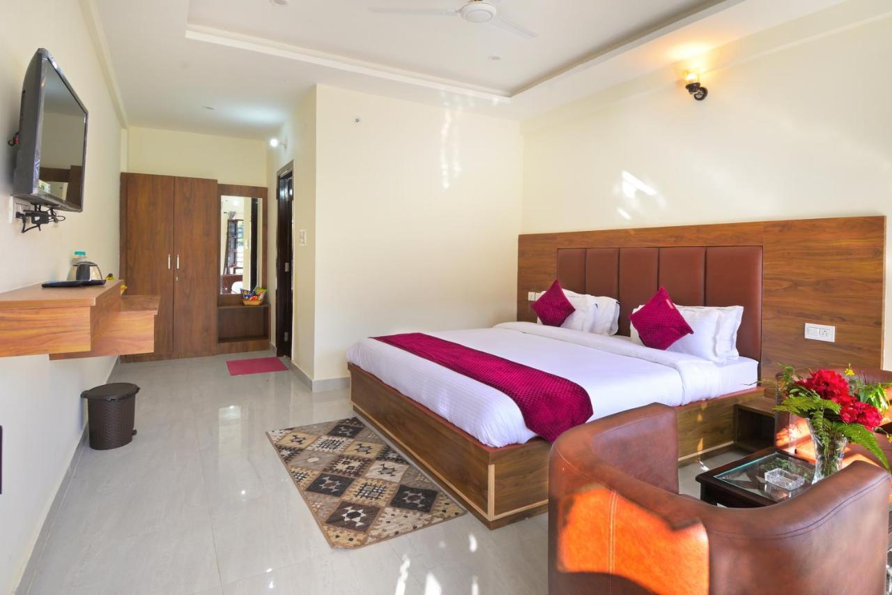 La Riqueza Dhanolti View # Near To Eco Park & Surkanda Devi Temple # Mountain View Rooms With Balcony # Big Parking # Customer Favourite Hotel Dhanaulti Exterior photo