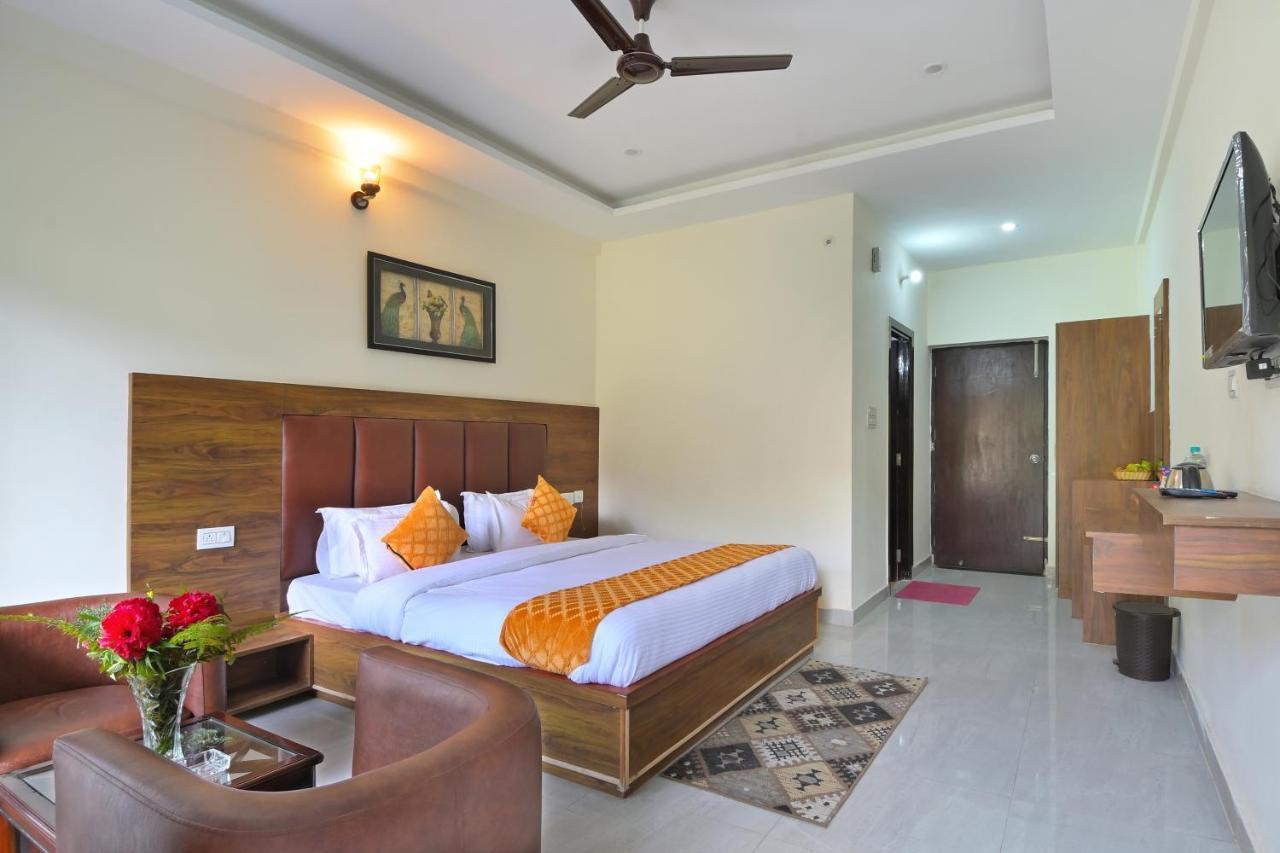 La Riqueza Dhanolti View # Near To Eco Park & Surkanda Devi Temple # Mountain View Rooms With Balcony # Big Parking # Customer Favourite Hotel Dhanaulti Exterior photo